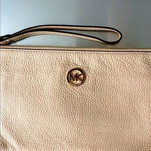 Michael Kors Nude wristlet